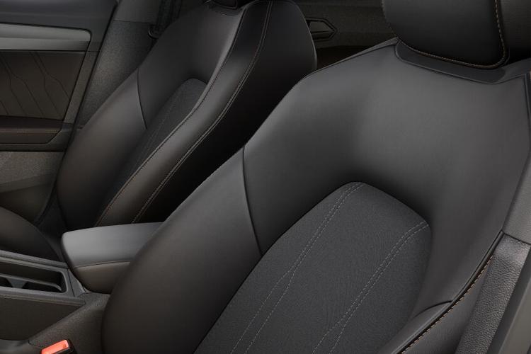 3958772 1.5 eTSI 150 V2 5dr DSG [18" alloy]