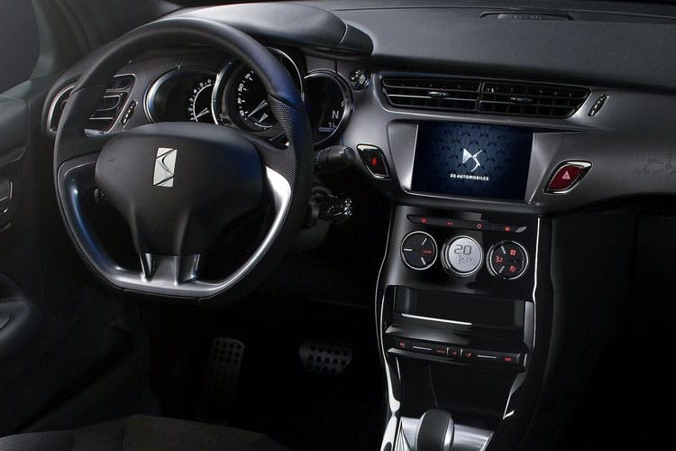 3978640 1.2 HYBRID 136 Etoile 5dr e-DSC