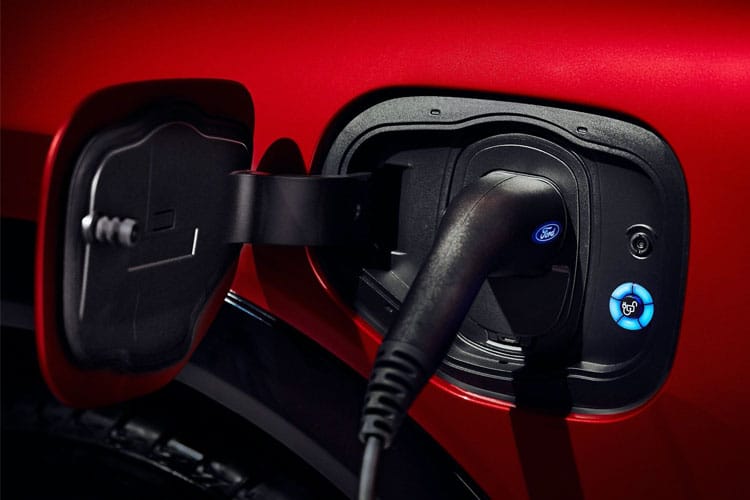 3839473 272kW Premium 91kWh AWD 5dr Auto