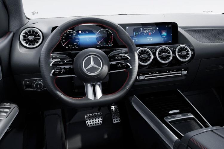 3733898 B200 AMG Line Premium 5dr Auto