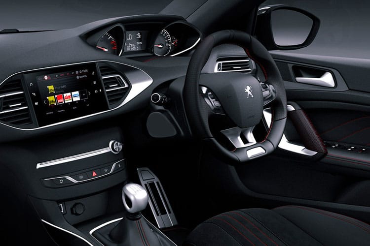 3933396 1.6 Plug-in Hybrid 195 GT 5dr e-DSC7