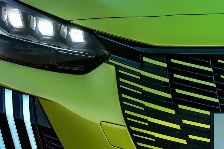 3957999 1.2 PureTech 100 Style 5dr