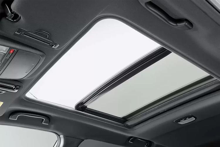 3938081 2.0i e-Boxer Touring 5dr Lineartronic