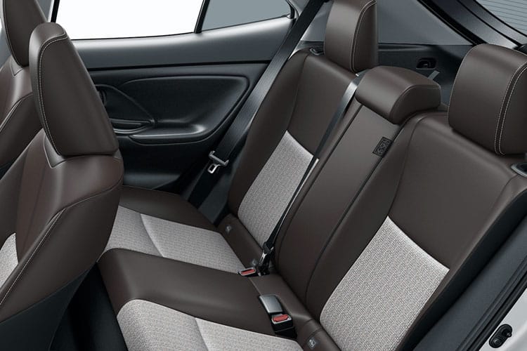 3979049 1.5 Hybrid 130 Premiere Edition AWD 5dr CVT