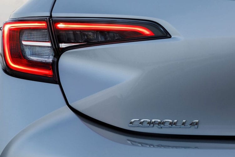 3938135 2.0 Hybrid 178 Icon 5dr CVT