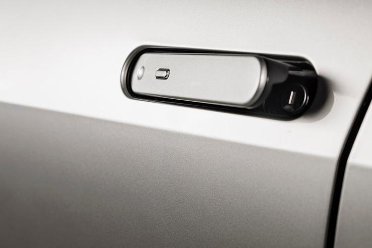 3979019 2.0 Hybrid GR Sport 5dr CVT [Premium Pack]