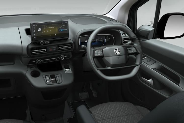 3875054 100kW Ultimate XL 52kWh 5dr Auto