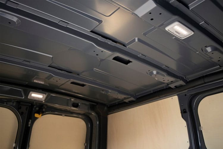 3958100 SL30 Blue dCi 150 Extra [Safety] Van EAG9