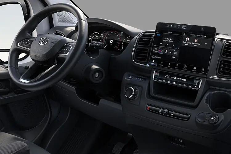 3958103 2.2D 140 Icon Chassis Cab