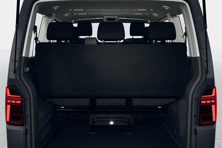 3979692 2.0 TDI 110PS Minibus Life